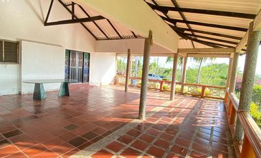 FINCA EN VENTA TURBANA, BOLIVAR DE 5 HECTARERAS Y MEDIA
