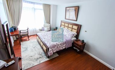 Prime and Luxurious 3-Bedroom Lower Penthouse Unit for Sale in 1016 Residences
