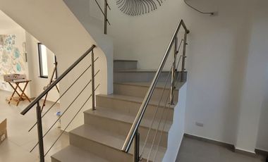 Ciudad Celeste, Se renta Casa de 4 dormitorios sin Muebles