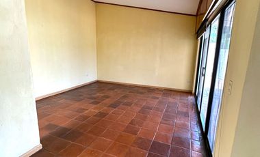 Vendo casa de UN PISO en fraccionamiento premium