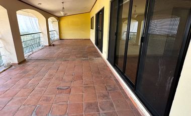 Vendo casa de UN PISO en fraccionamiento premium