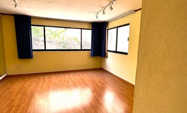 Vendo casa de UN PISO en fraccionamiento premium