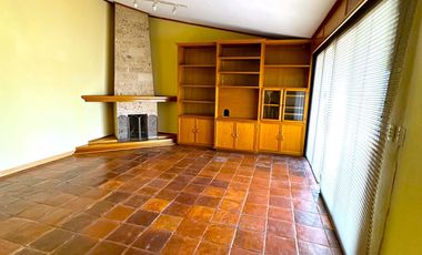 Vendo casa de UN PISO en fraccionamiento premium