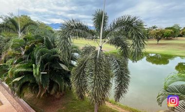 SE VENDE CASA CAMPESTRE EN RIVERA (H) COND. GOLF CLUB CAMPESTRE