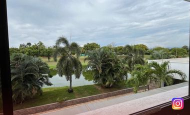 SE VENDE CASA CAMPESTRE EN RIVERA (H) COND. GOLF CLUB CAMPESTRE