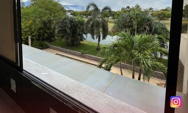 SE VENDE CASA CAMPESTRE EN RIVERA (H) COND. GOLF CLUB CAMPESTRE