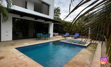 SE VENDE CASA CAMPESTRE EN RIVERA (H) COND. GOLF CLUB CAMPESTRE