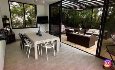 SE VENDE CASA CAMPESTRE EN RIVERA (H) COND. GOLF CLUB CAMPESTRE