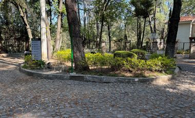 TERRENO EN VENTA, FRACCIONAMIENTO BOSQUES DE CUAUHYOCAN.