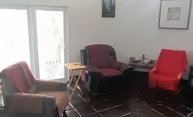 AMPLIA Y HERMOSA CASA EN VENTA, CON ACABADOS ESTILO GANDI!