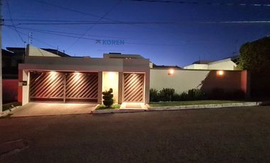 CASA EN VENTA VILLAS DE IRAPUATO EN PRIVADA