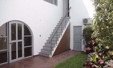 Vendo Hermosa Casa 225 m2 en Miraflores