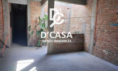 CÉNTRICA CASA EN VENTA, VILLAGRÁN