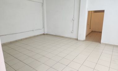 Local comercial con bodega