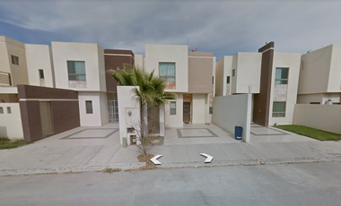 CASA EN CALLE RIO INDO 806  FRACC PORTAES DEL VALLE RAMOS ARIZPE COAHUILA CP 25904