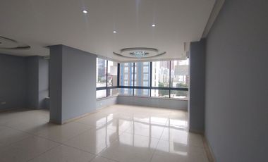 Apartamento en arriendo en Alto Prado.