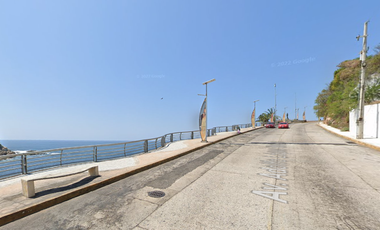 ¡¡ REMATE !! ¡¡HERMOSA CASA EN UNA DE LAS MEJORES ZONAS DE ACAPULCO!! ENTREGA INMEDIATA