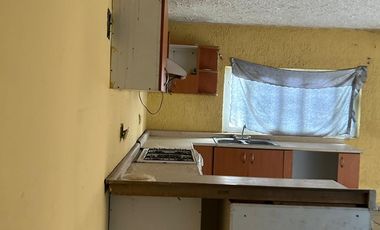 ¡CASA CERCA DE AV. TONALTECAS!