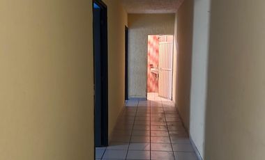 ¡CASA CERCA DE AV. TONALTECAS!