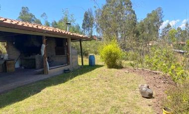 Hermosa quinta en venta con 4.000m2 de terreno Vía Guangarcucho - Jadán.