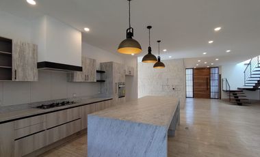 CASA en VENTA en El Campanario IV, Querétaro