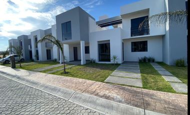 CASA EN VENTA EN HIDALGO