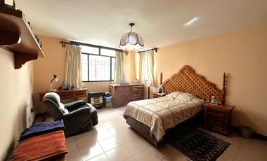 CASA DE UN PISO EN VENTA A UNOS PASOS DE LA RECTA A CHOLULA