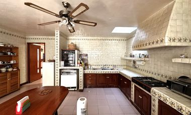 CASA DE UN PISO EN VENTA A UNOS PASOS DE LA RECTA A CHOLULA
