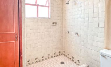 CASA DE UN PISO EN VENTA A UNOS PASOS DE LA RECTA A CHOLULA