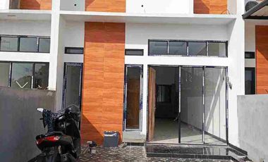 Rumah plus rooftop Dekat Stasiun Kranji Siap Huni di Bintara  Bekasi