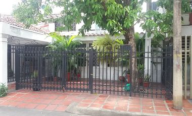 SE VENDE CASA AL NORTE DE LA CIUDAD DE NEIVA