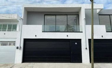 Casa habitacion en Pre Venta 2 niveles, 3 recamaras, Fracc. La Tampiquera, Boca del Rio Ver