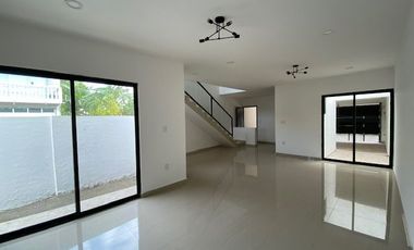 Casa habitacion en Pre Venta 2 niveles, 3 recamaras, Fracc. La Tampiquera, Boca del Rio Ver
