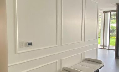 Isla Mocoli, Vendo Casa Moderna con Piscina