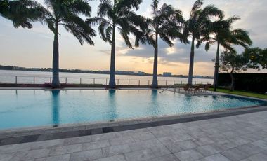 Isla Mocoli, Vendo Casa Moderna con Piscina