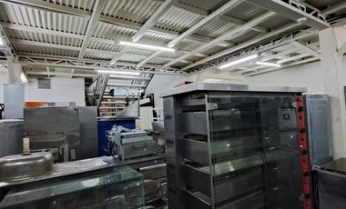 VENTA LOCAL COMERCIAL BODEGA, CENTRO NORTE DE QUITO, SECTOR AV. 6 DE DICIEMBRE Y SHYRIS