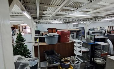 VENTA LOCAL COMERCIAL BODEGA, CENTRO NORTE DE QUITO, SECTOR AV. 6 DE DICIEMBRE Y SHYRIS