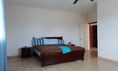 CASA DE PLAYA CON PISCINA DE VENTA EN NUEVA GORGONA PANAMA