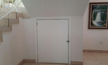 CASA DE PLAYA CON PISCINA DE VENTA EN NUEVA GORGONA PANAMA