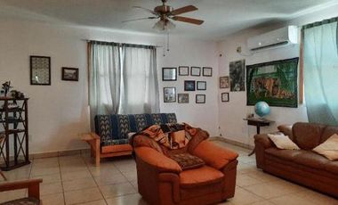 CASA DE PLAYA CON PISCINA DE VENTA EN NUEVA GORGONA PANAMA