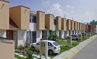 CASA EN VENTA PASEOS DE TULTEPEC I