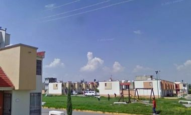 CASA EN VENTA PASEOS DE TULTEPEC I