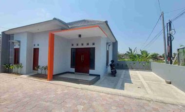 Rumah Baru dalam Mini Cluster Dekat Embung Potorono Banguntapan