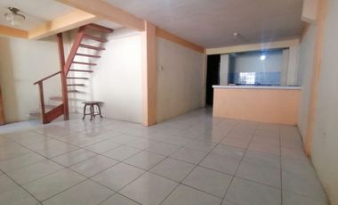 EN VENTA: CASA EN URBANIZACIÓN CERRADA PORTÓN DE BEATA