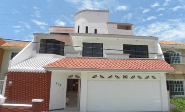 Vendo casa en Fracc.  COSTA DE ORO BOCA DEL RIO.VER.