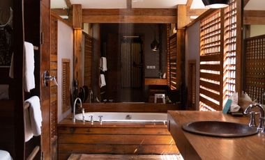 Stunning Freehold Investment in Gilli Meno