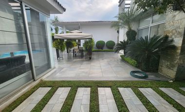 Samborondon, Renta de Lujosa Casa de 3 Dorm. con Piscina y jacuzzi