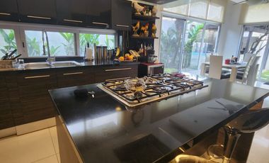 Samborondon, Renta de Lujosa Casa de 3 Dorm. con Piscina y jacuzzi