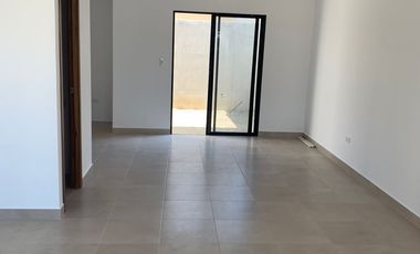 Vendo casa de estreno en Urbanización Los Prados
