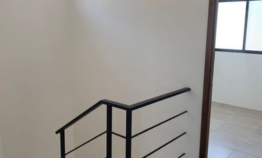 Vendo casa de estreno en Urbanización Los Prados